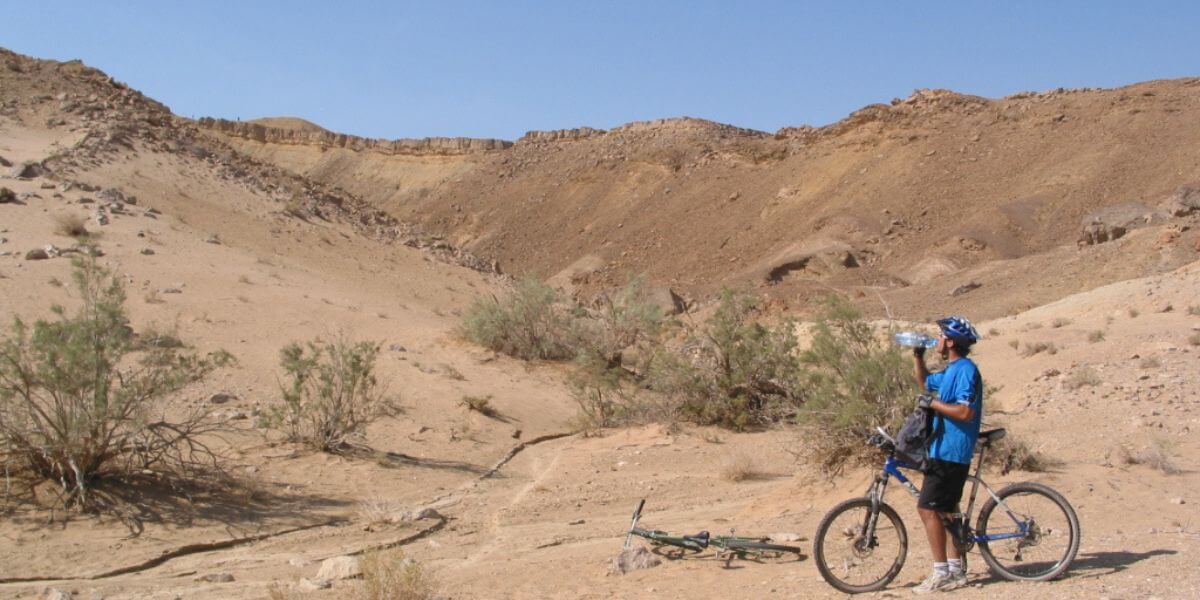 Riding your bike through the Israeli national trail