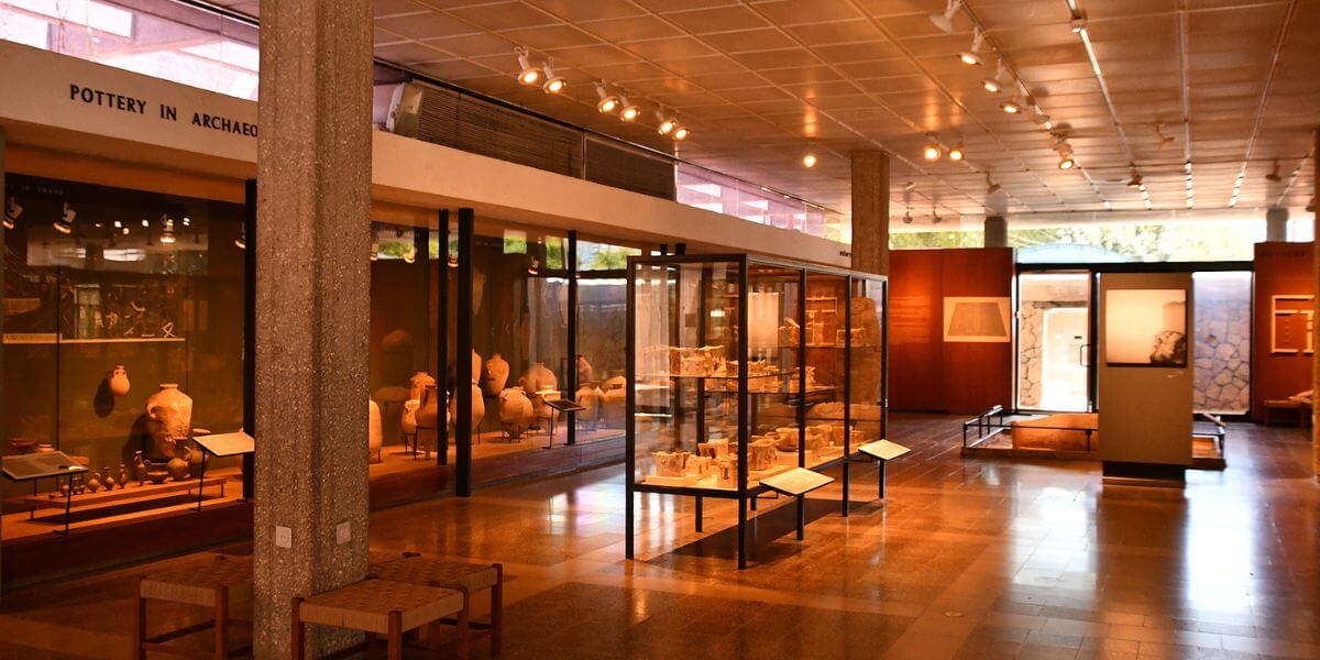 ERETZ ISRAEL MUSEUM