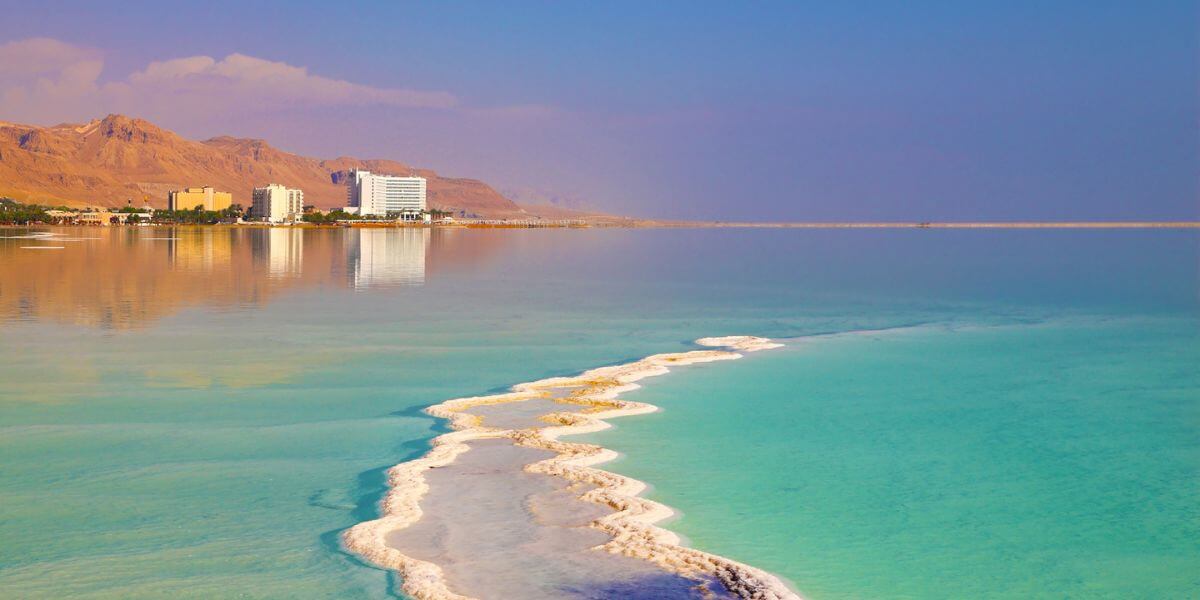 Enjoy the dead sea at Ein Bokek