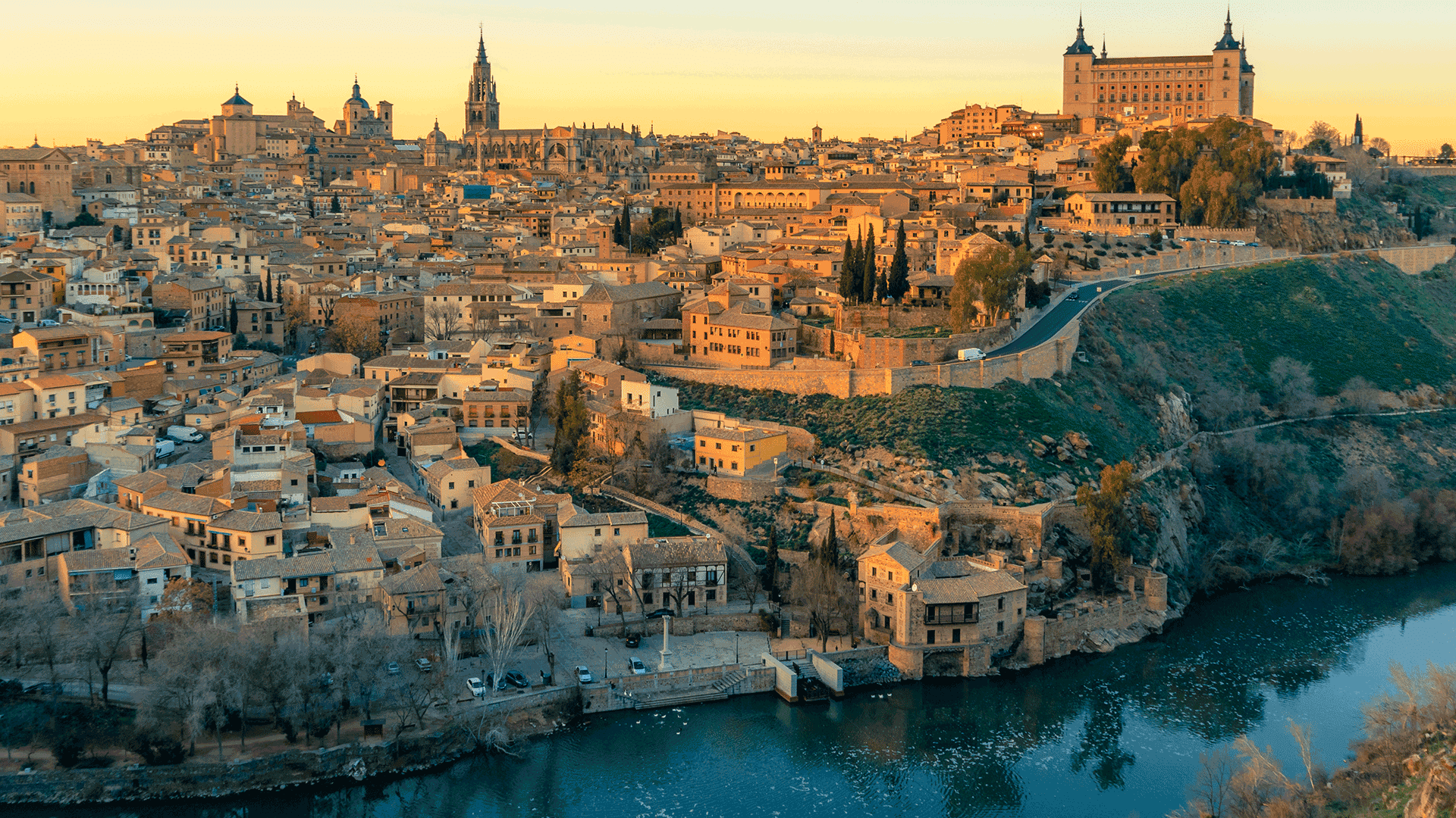 imgi_46_Toledo-walled-city-Spains-Jerusalem-cropped